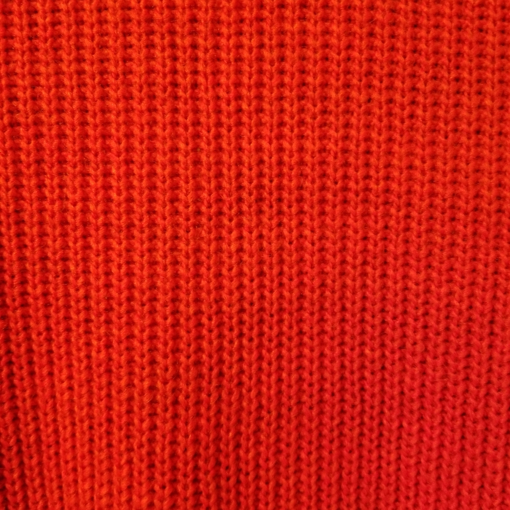 $365  19.70 NINETEEN SEVENTY Wool Sweater - Picture 5 of 7